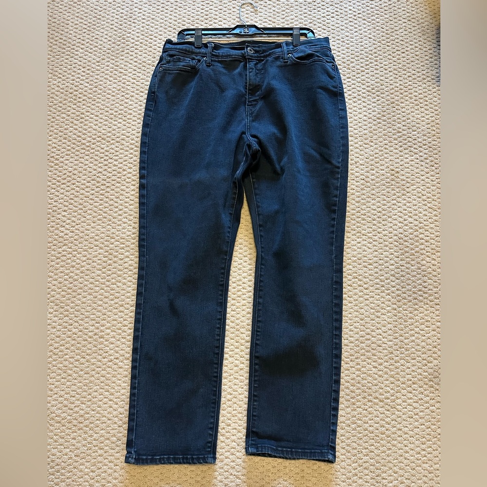 Levi’s jeans 16S